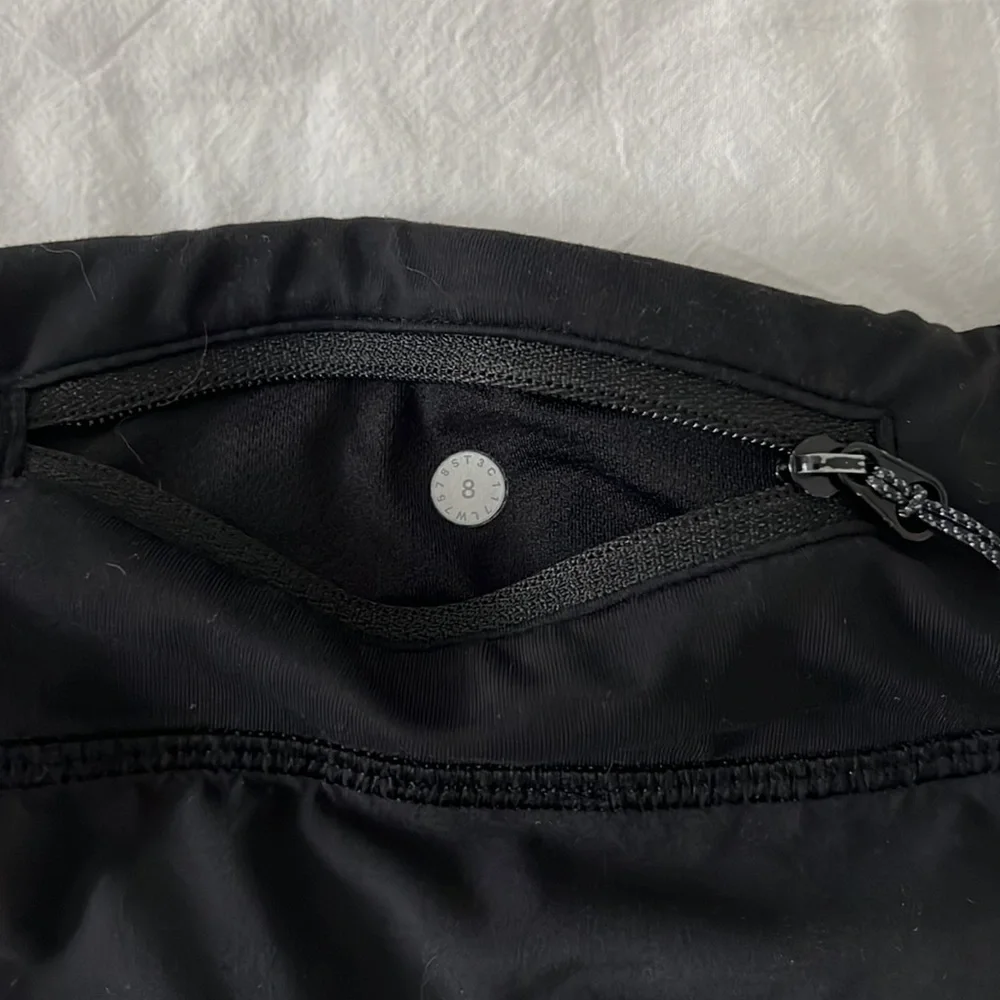 lululemon Speed Up short - Picture 3 of 3